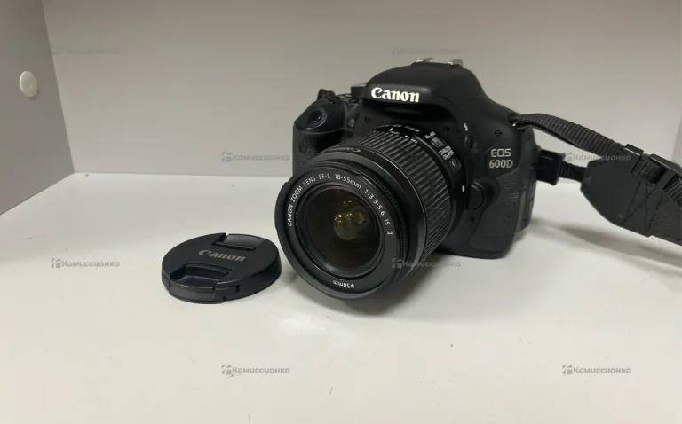 Фотоаппарат Canon EOS600D