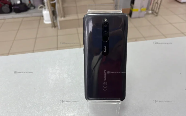 Xiaomi Redmi 8 3/32 ГБ