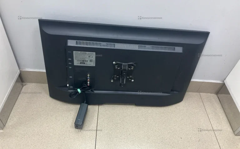 Телевизор Samsung UE32M5000AK