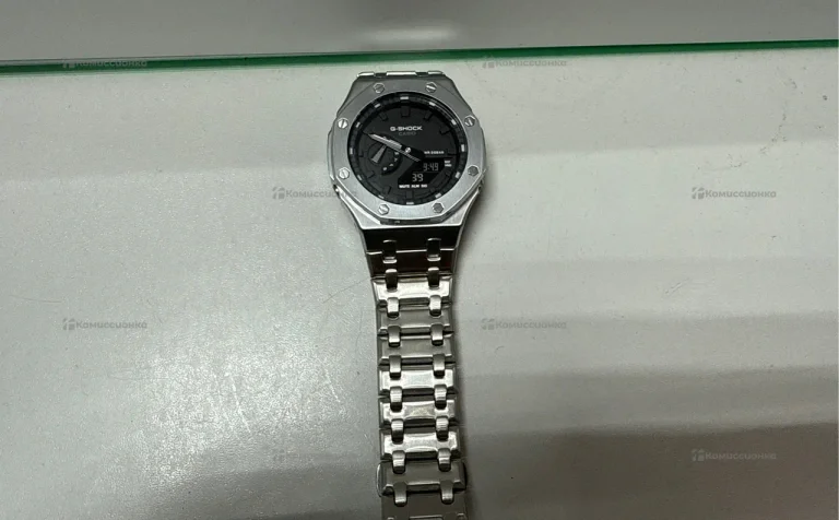 Часы Casio