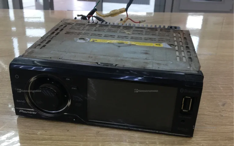 Автомагнитола  PIONEER DVH-840AVBT