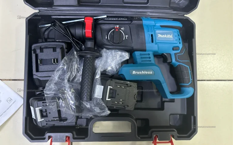 Аккумуляторный перфоратор Makita (реп)
