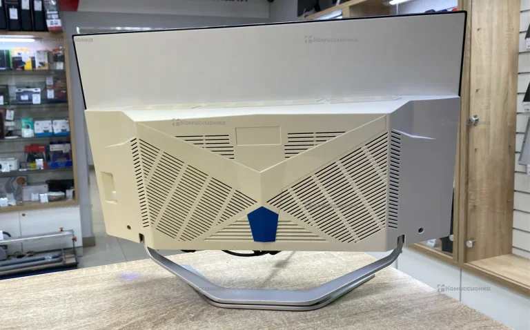 Моноблок Default String