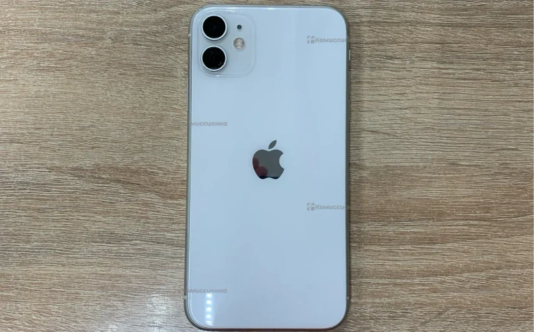 Apple iPhone 11 4/64 ГБ