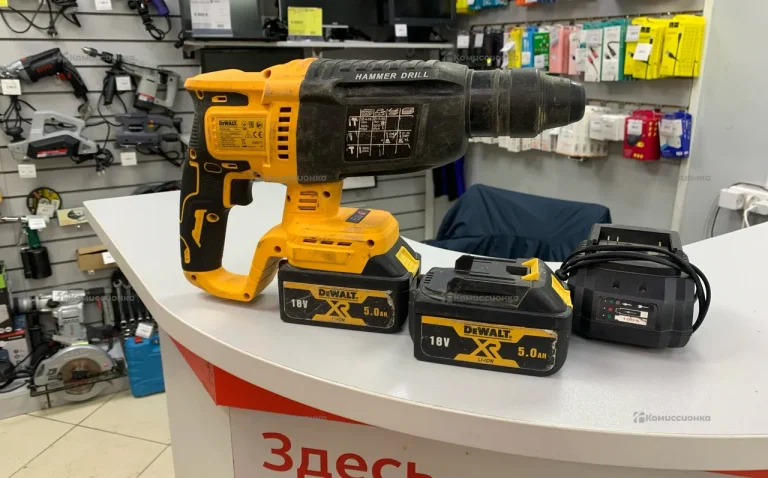 перфоратор аккумуляторный dewalt DCH133