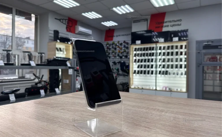 Apple iPhone 14 6/128 ГБ