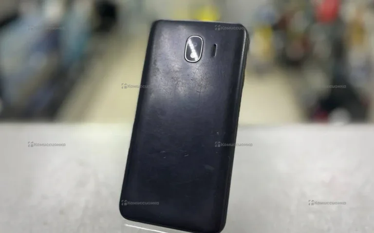 Samsung Galaxy J4 3/32 ГБ