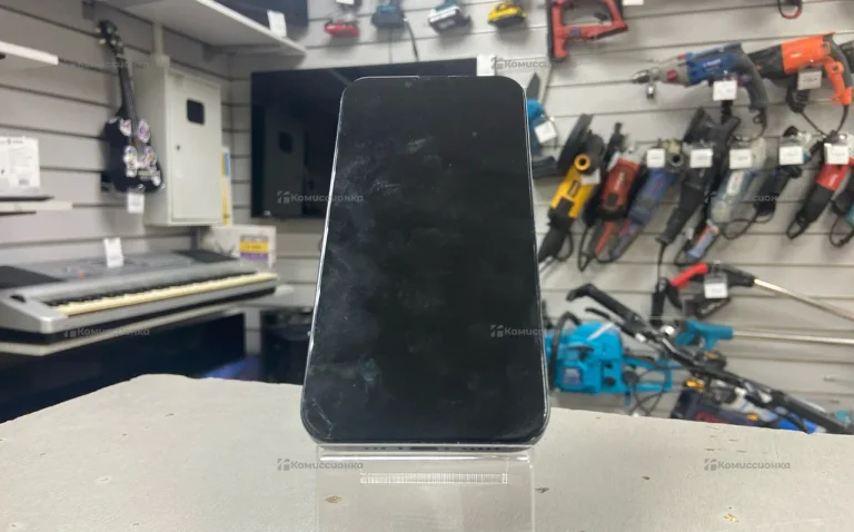 Apple iPhone 13 4/256 ГБ