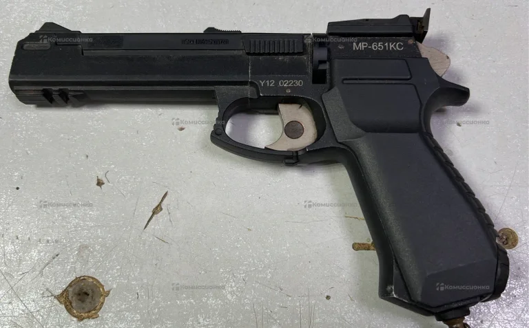 Пневматический пистолет Baikal MP-651