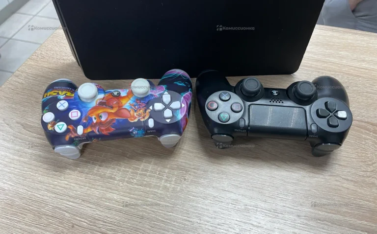 Приставка  PS4 slim 500gb (два джойстика)