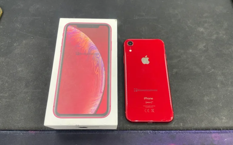 Apple iPhone XR 3/64 ГБ