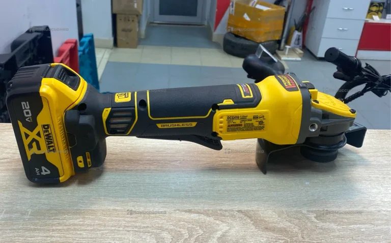 Уши Dewalt DCG416