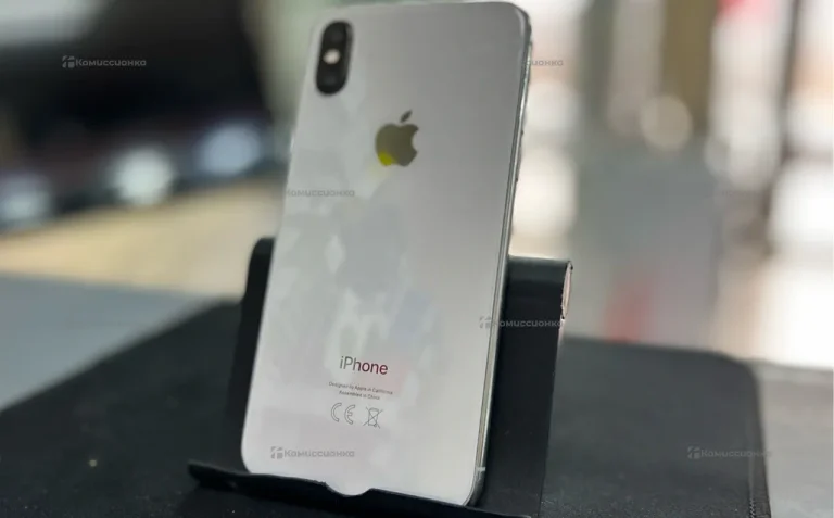 Apple iPhone X 3/256 ГБ