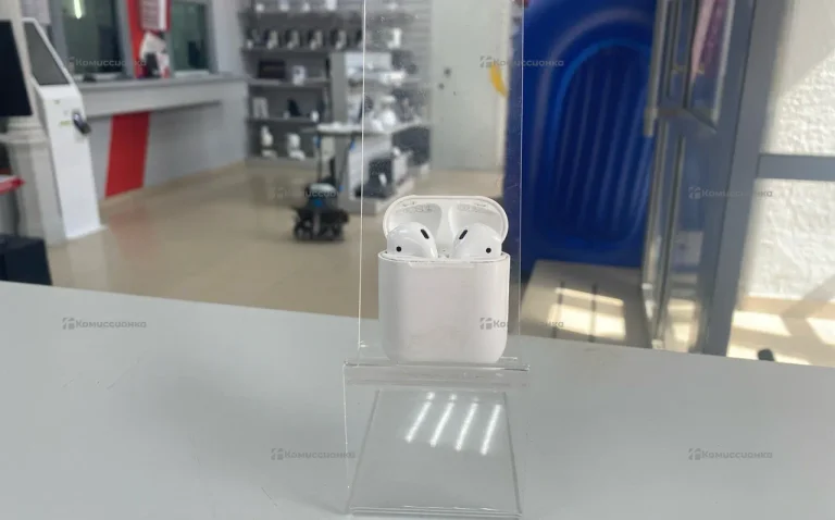 Наушники Airpods