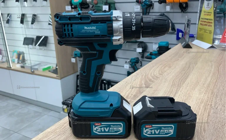 дрель-шуруповерт Makita (реплика)