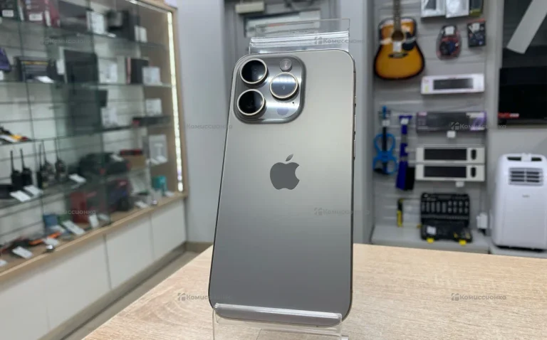 Apple iPhone 15 Pro 8/256 ГБ