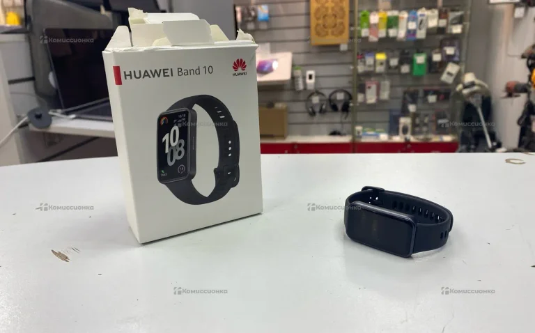 Часы  Huawei band 10