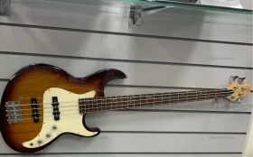 Бас-гитара Greg Bennet Fairlane S