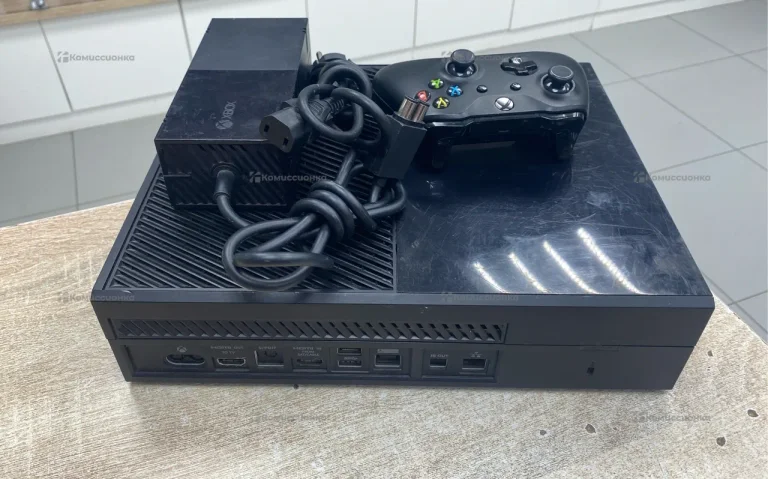 Приставка Xbox One Console 500gb