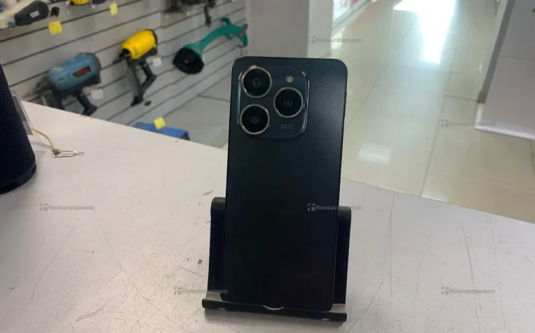 Tecno Spark 20 Pro 8/256 ГБ