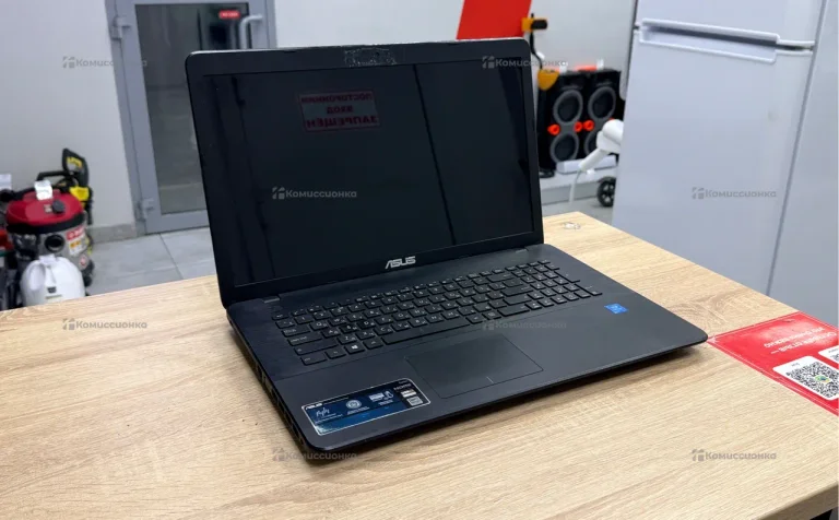 Ноутбук  asus sonic master