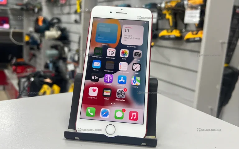 Apple iPhone 7 Plus 3/128 ГБ