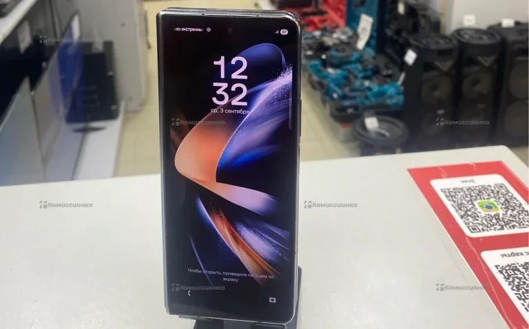 Samsung Galaxy Z Fold4 12/256 ГБ
