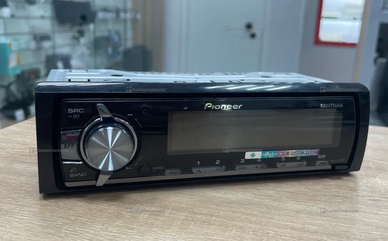 Автомагнитола  Pioner MVH-X460UI