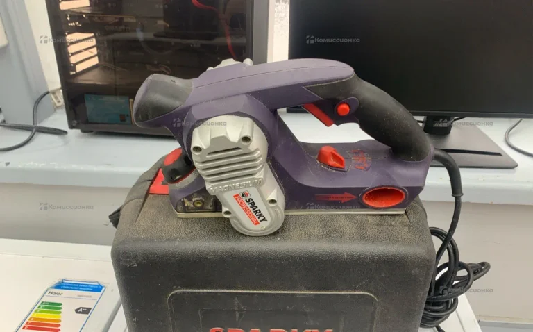 Электрорубанок Sparky p382