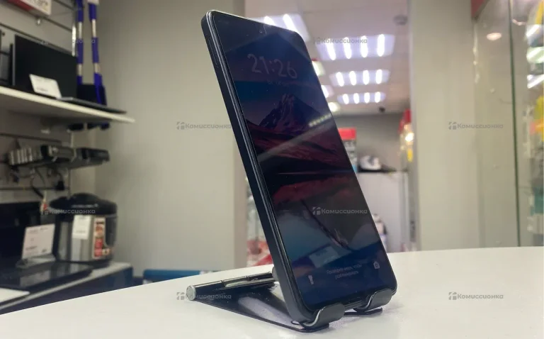Tecno Spark 30 8/256 ГБ