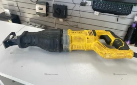 Пила STANLEY SPT900