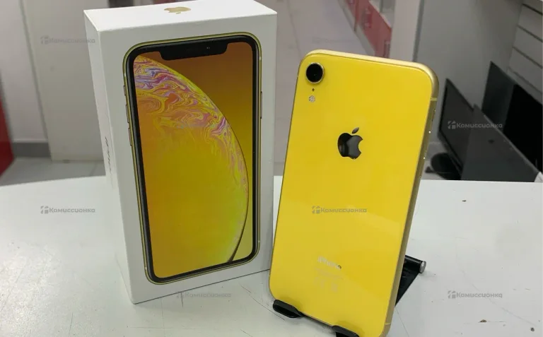 Apple iPhone XR 3/128 ГБ