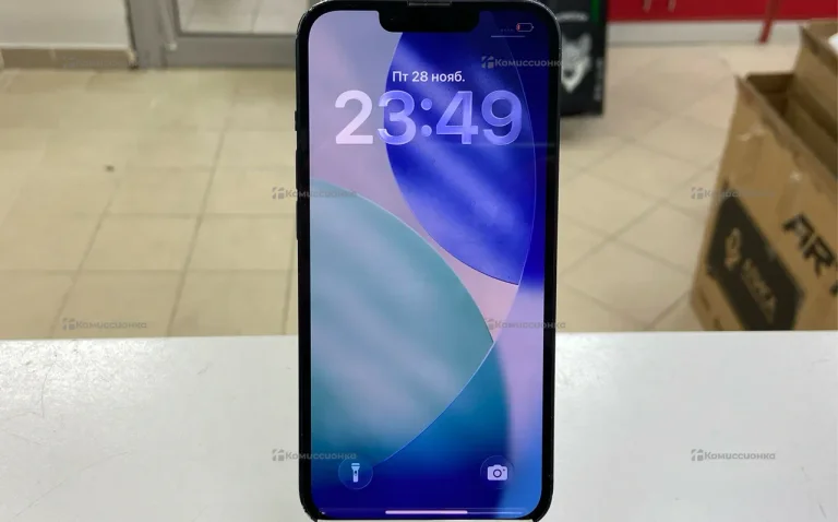 Apple iPhone 13 4/128 ГБ