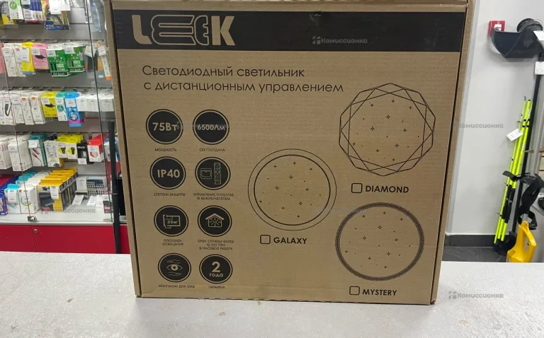 Светильник leek