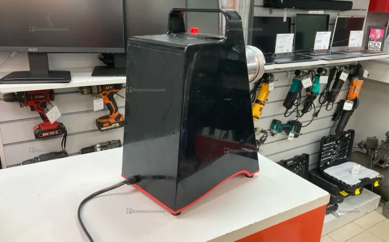 Мясорубка Leben 1200