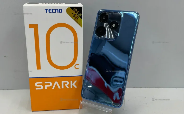 Tecno Spark 10C 4/64 ГБ