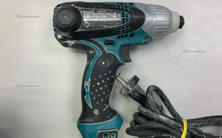 Шуруповерт Makita td0101