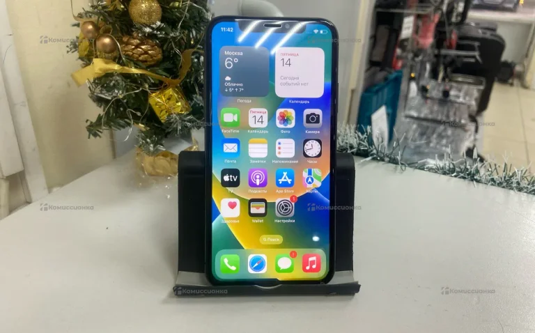 Apple iPhone X 3/256 ГБ