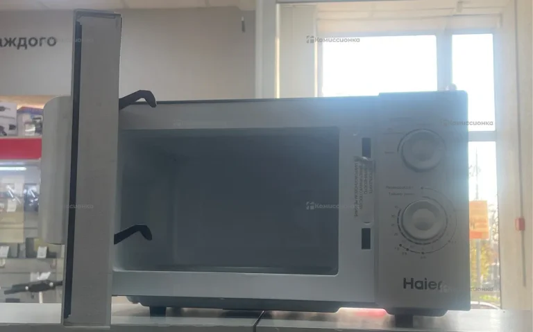 Микроволновая печь  haier hmx-mm207s