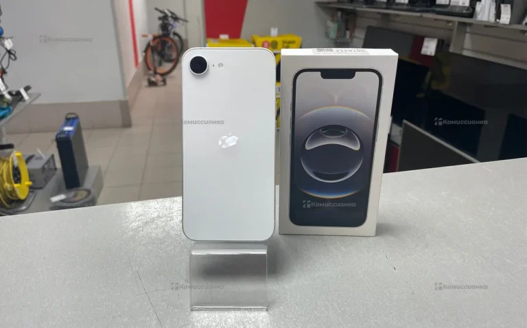 Apple iPhone 16e 128GB