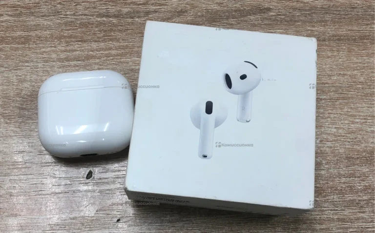 Наушники  AirPods 4