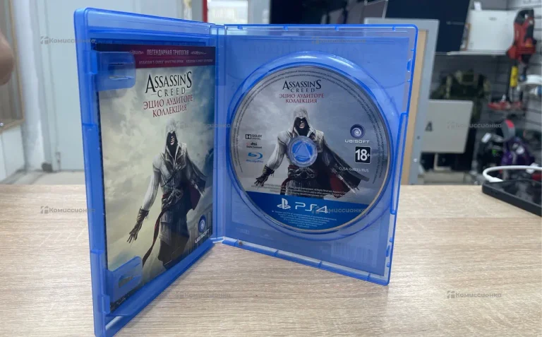 Диск PS4  Assassins Creed Эцио Аудиторе коллекция