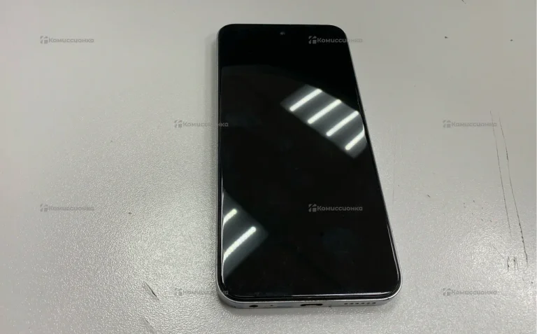 Tecno Spark Go 1 3/64Gb