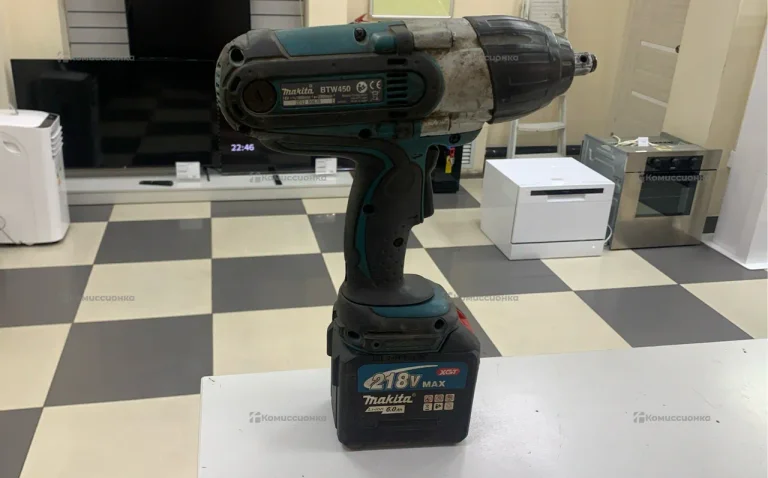 Гайковерт Makita BTW450