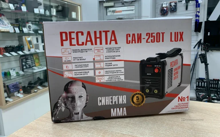 Сварочный аппарат Ресанта САИ 220T Lux