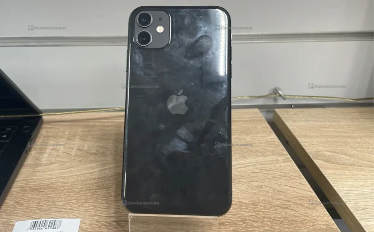 Apple iPhone 11 4/64 ГБ