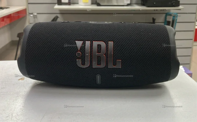 Колонка JBL Charge 5