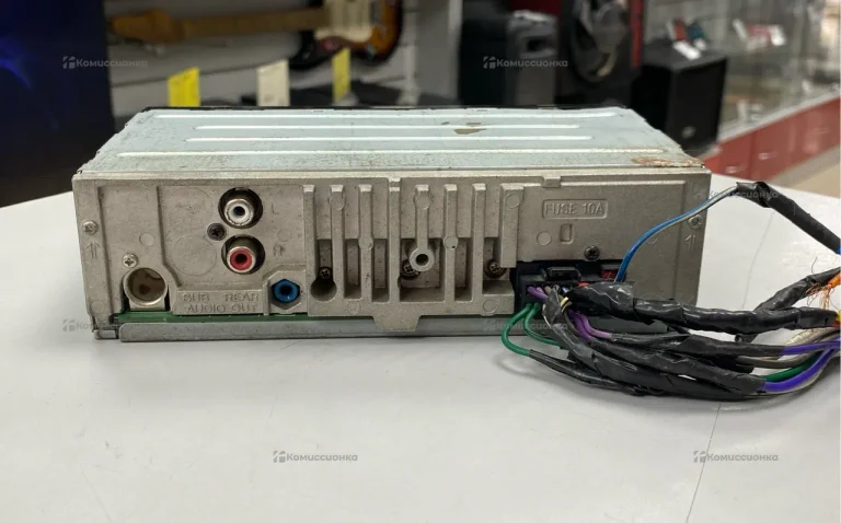 Автомагнитола Sony DSX-A210UI