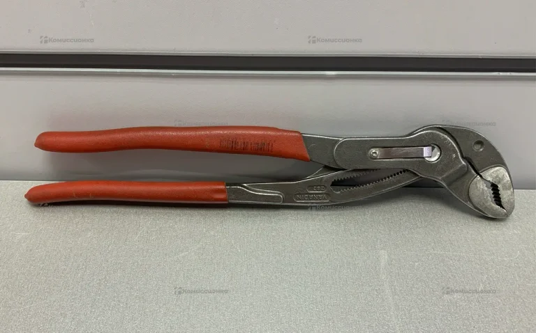 Зажимной ключ KNIPEX COBRA 300