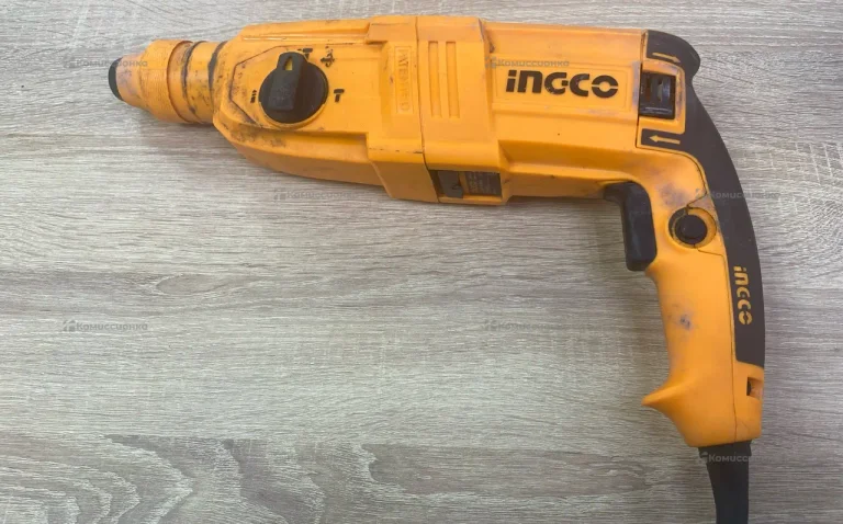 Перфоратор INGCO RGH9028